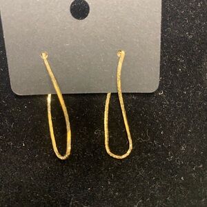 14 K Gold Herringbone Chain Earrings